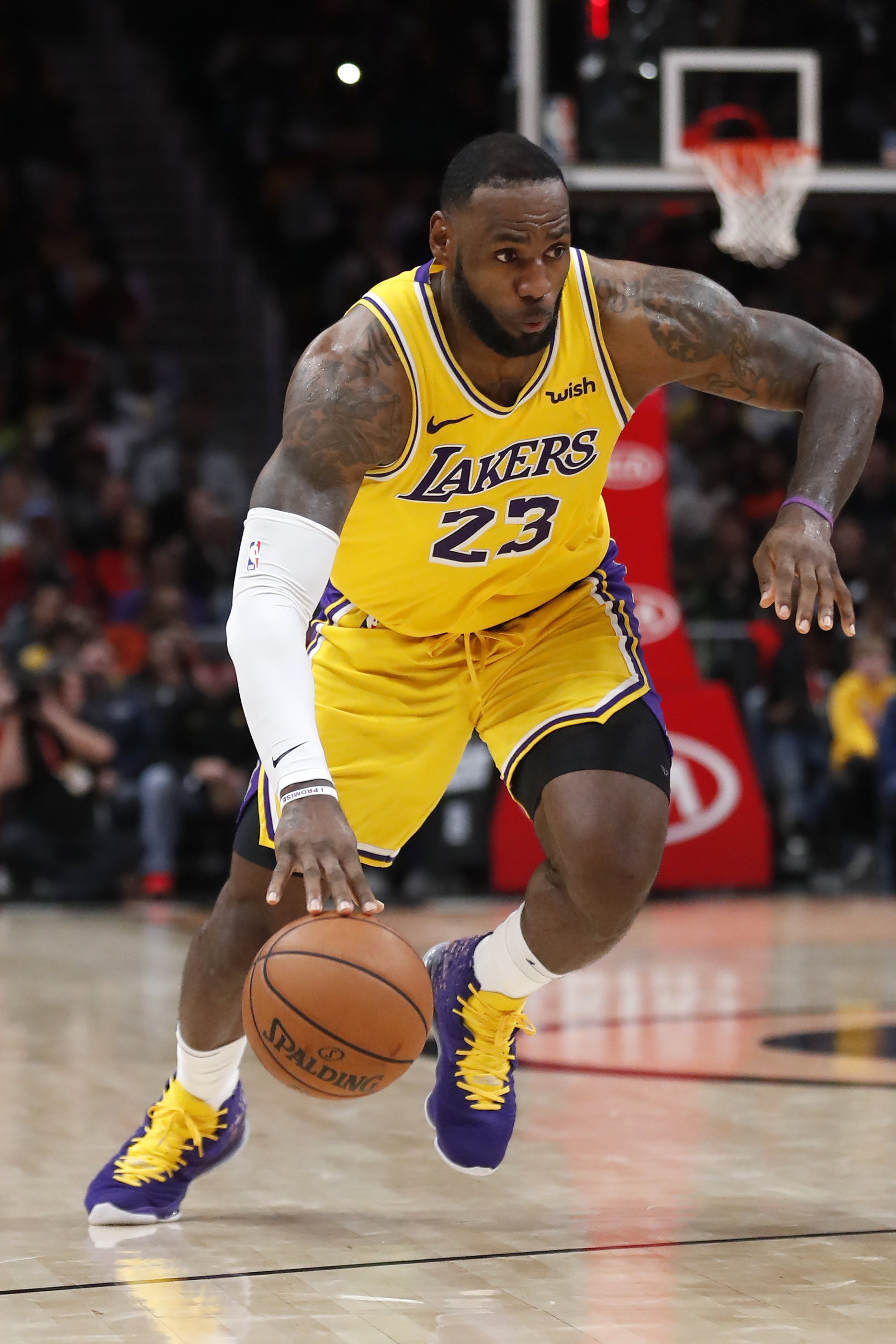 具回旋空间 具回旋空间