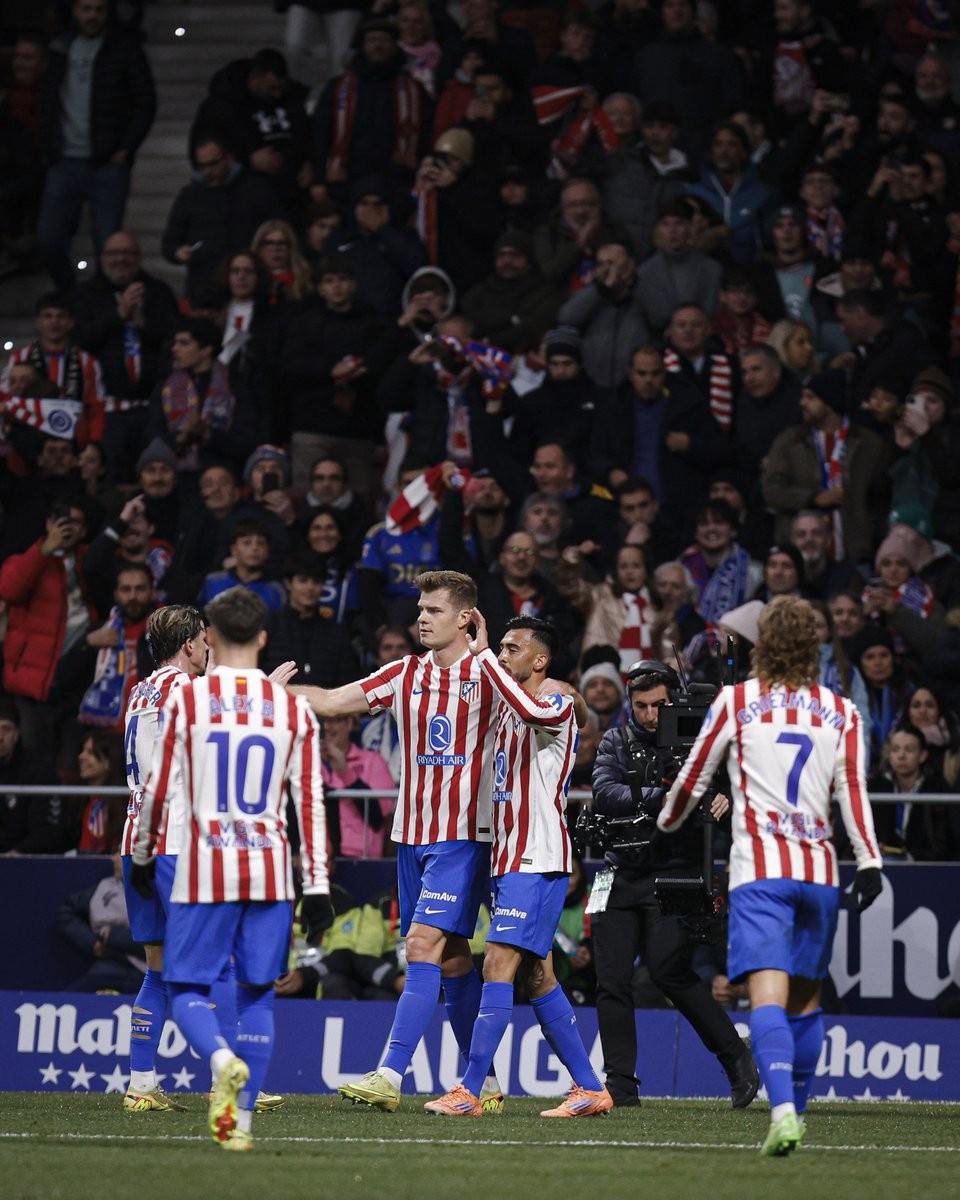 阿洛伊西出 阿洛伊西出